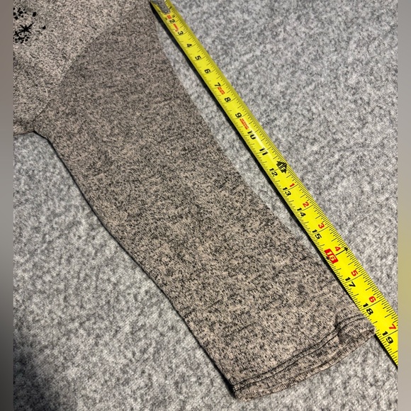 Sweet Clarity Gray Reindeer Beaded Top L Women’s Holiday Christmas Made in USA - Picture 8 of 8